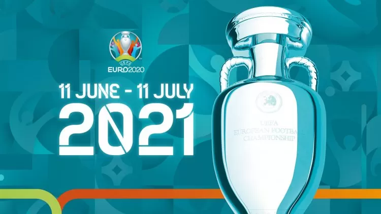Фан-зона Euro 2021 по футболу на Дворцовой площади