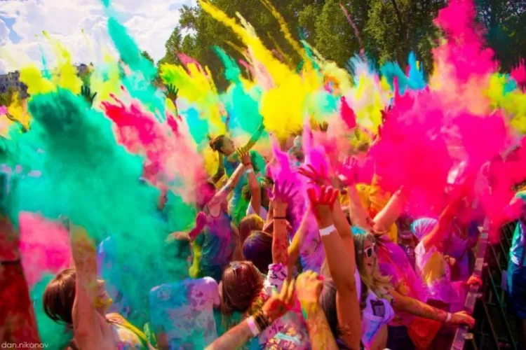 Фестиваль красок Happy Color Fest 2019 в Новосибирске: программа